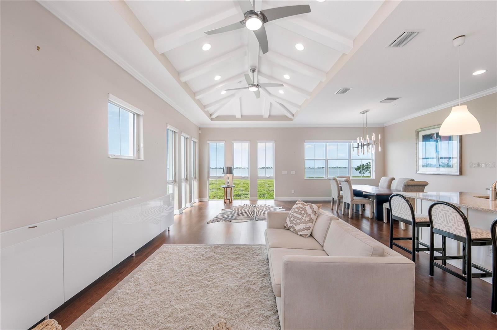 342 CASTAWAY CAY DR #201, BRADENTON, FL, 34209