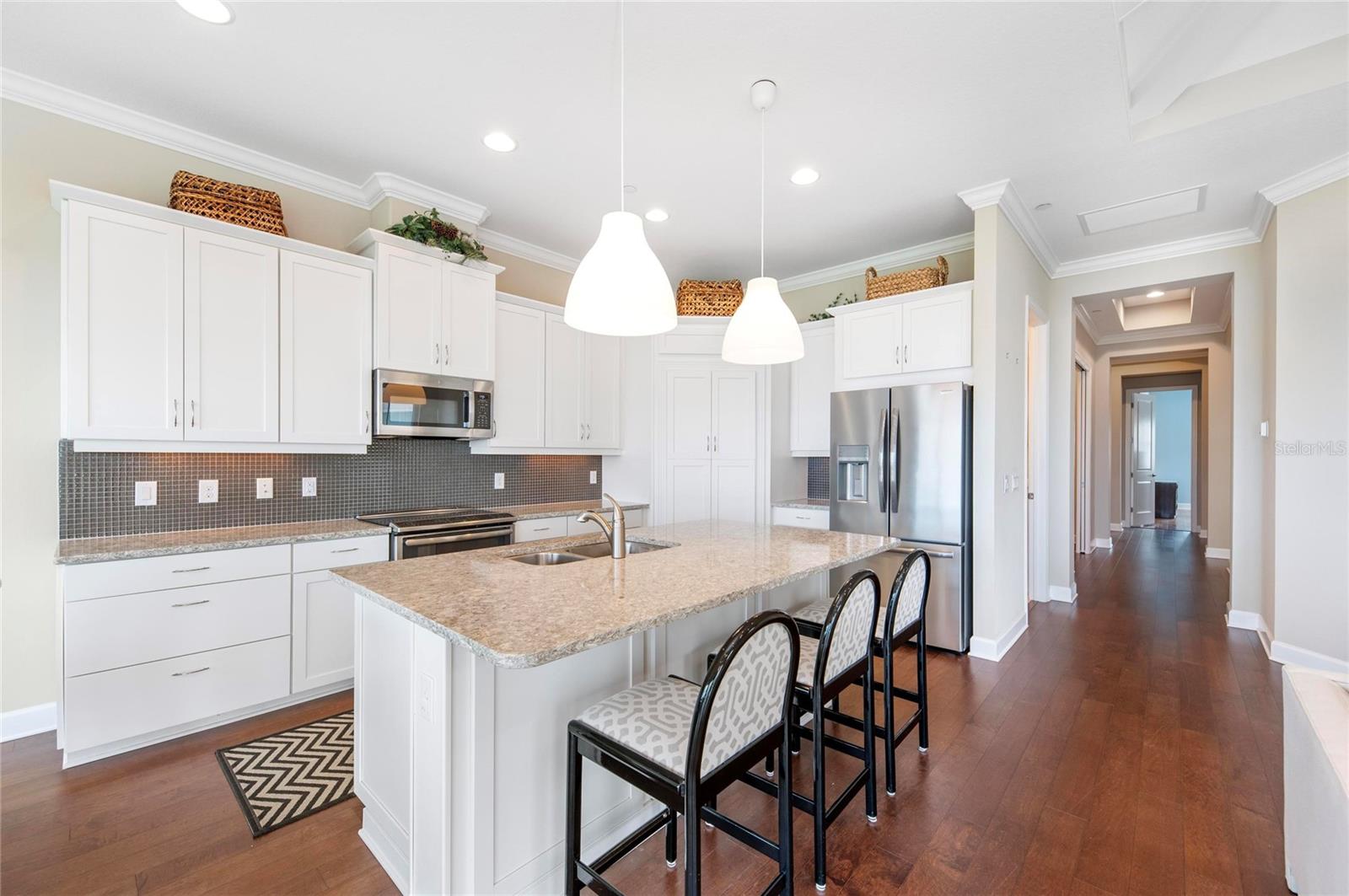 342 CASTAWAY CAY DR #201, BRADENTON, FL, 34209