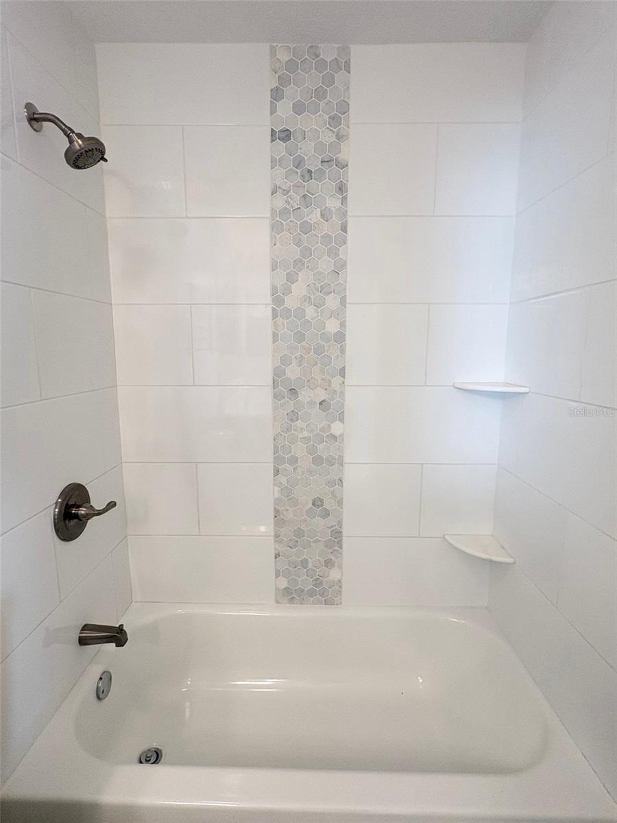 736 86TH AVE N, ST PETERSBURG, FL, 33702