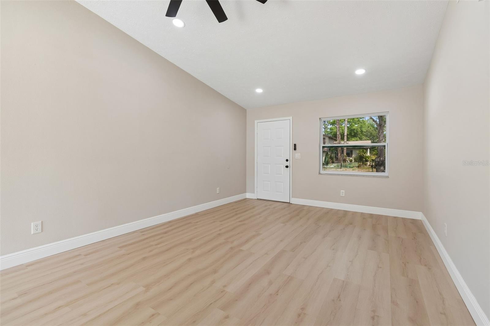 5522 PENTAIL CIR, TAMPA, FL, 33625