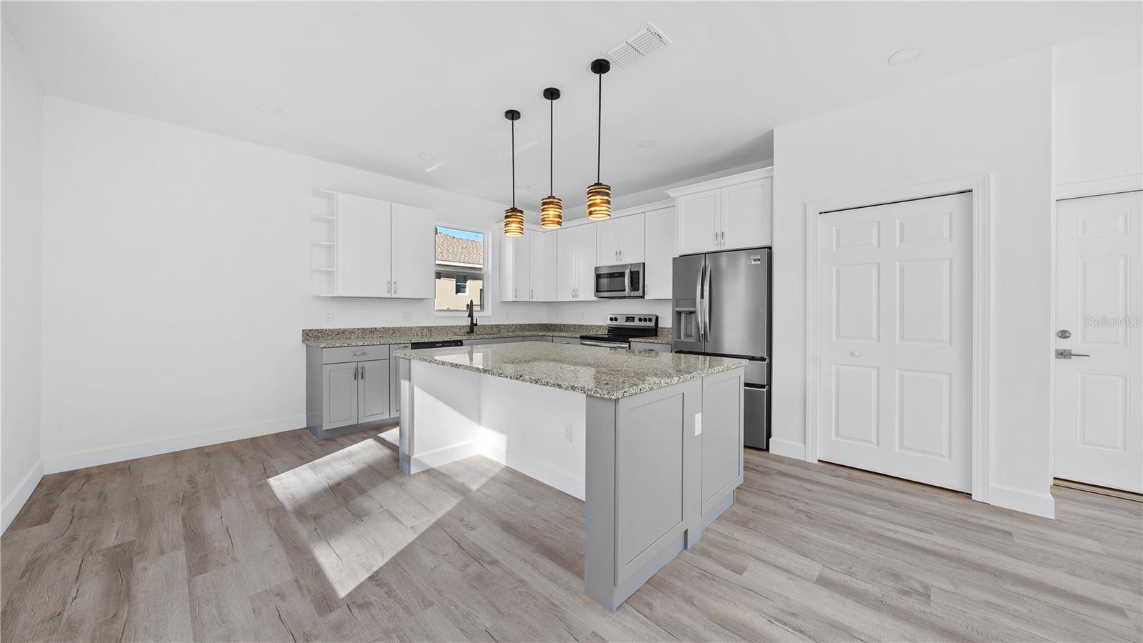 703 FOX GATE CT, PLANT CITY, FL, 33563