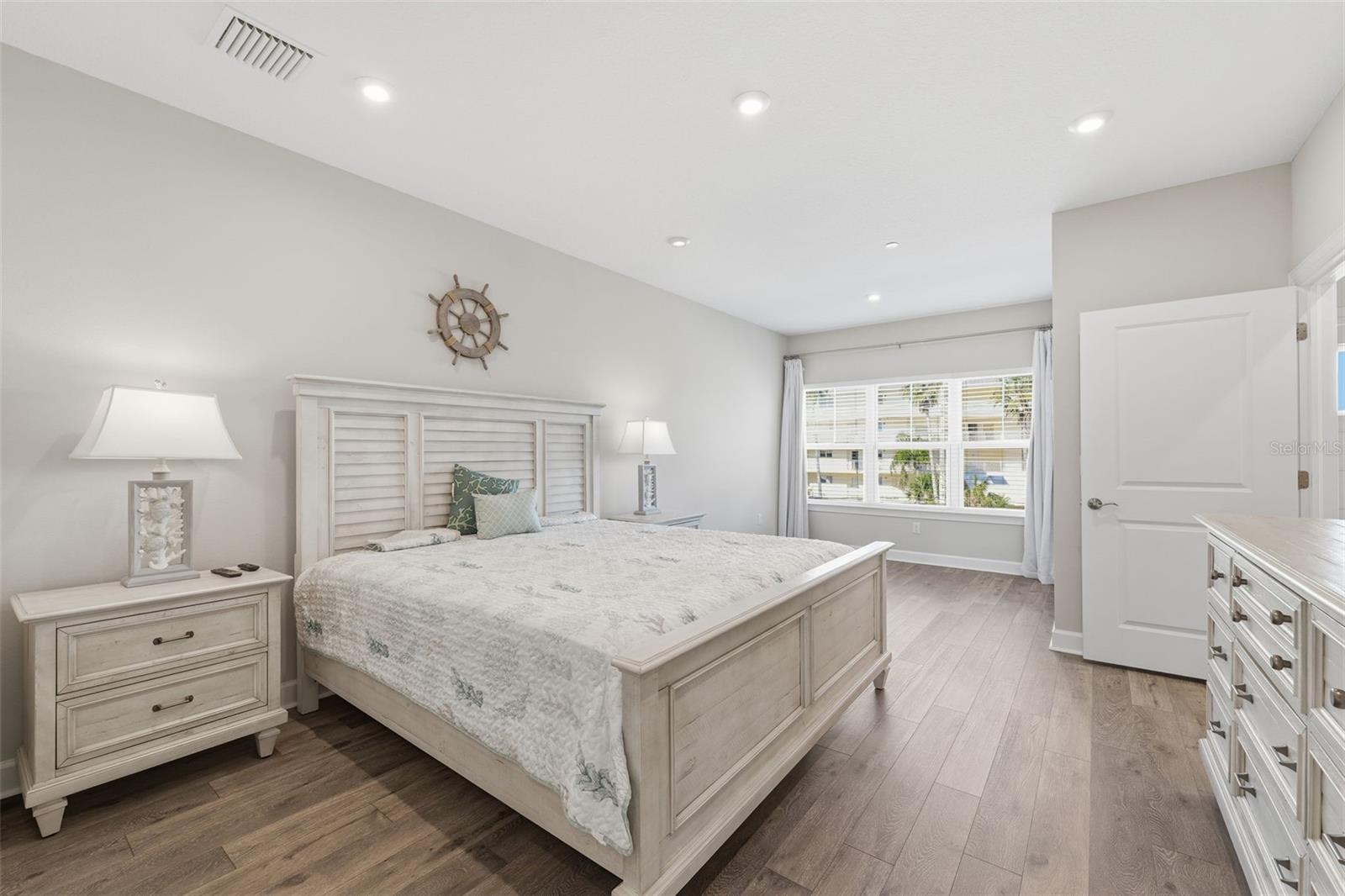 2516 CORAL CT, INDIAN ROCKS BEACH, FL, 33785