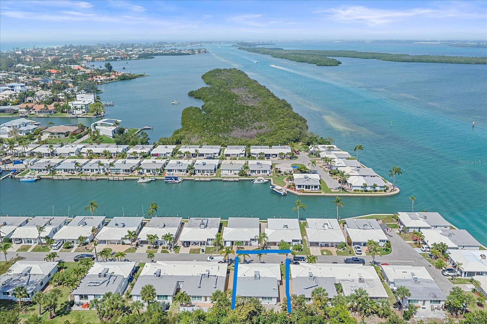 914 SPANISH DR S #76, LONGBOAT KEY, FL, 34228