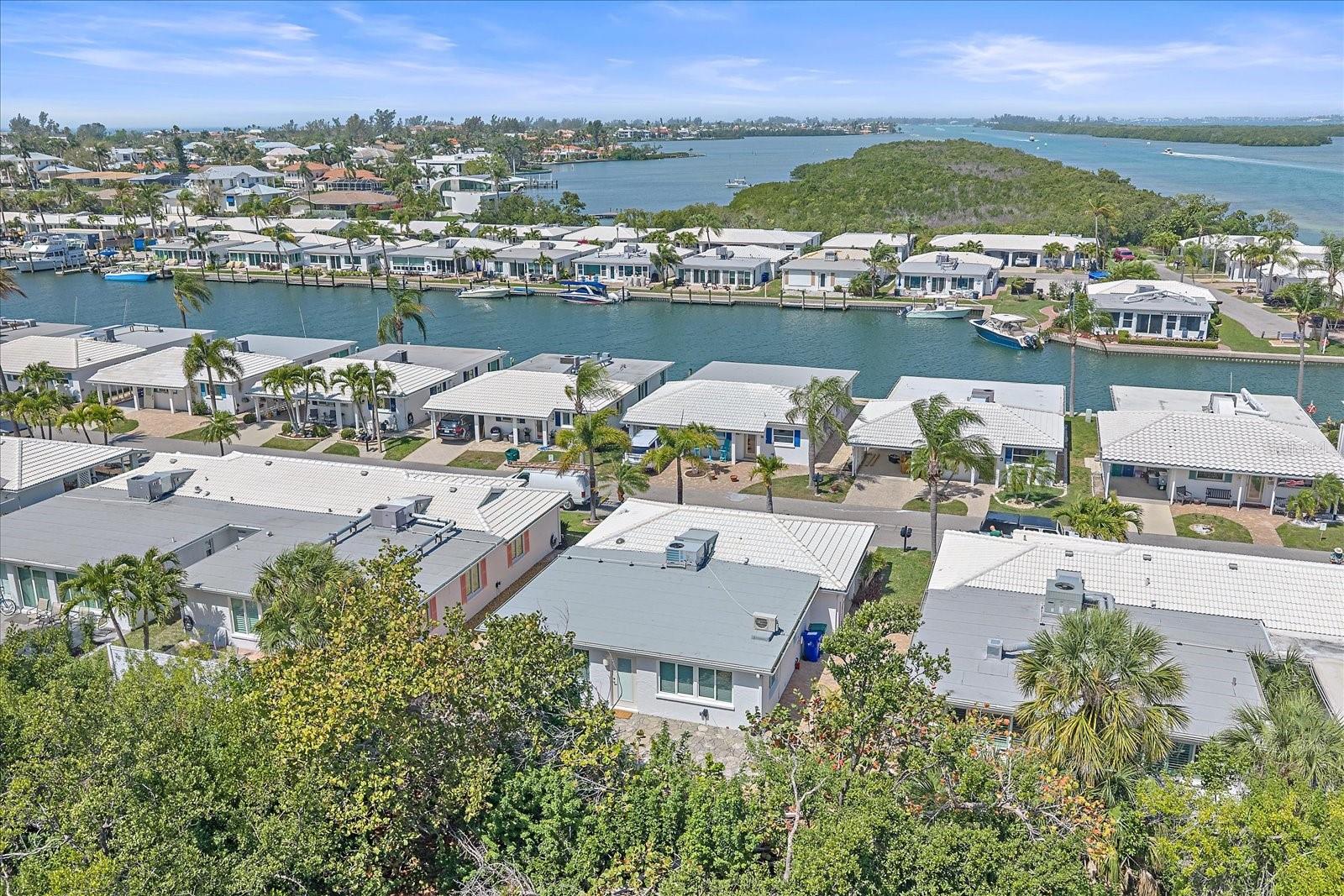 914 SPANISH DR S #76, LONGBOAT KEY, FL, 34228
