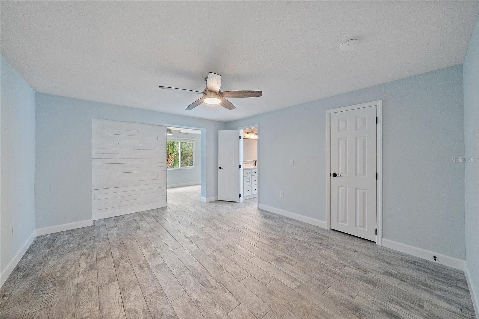 730 SPANISH DR S #99, LONGBOAT KEY, FL, 34228
