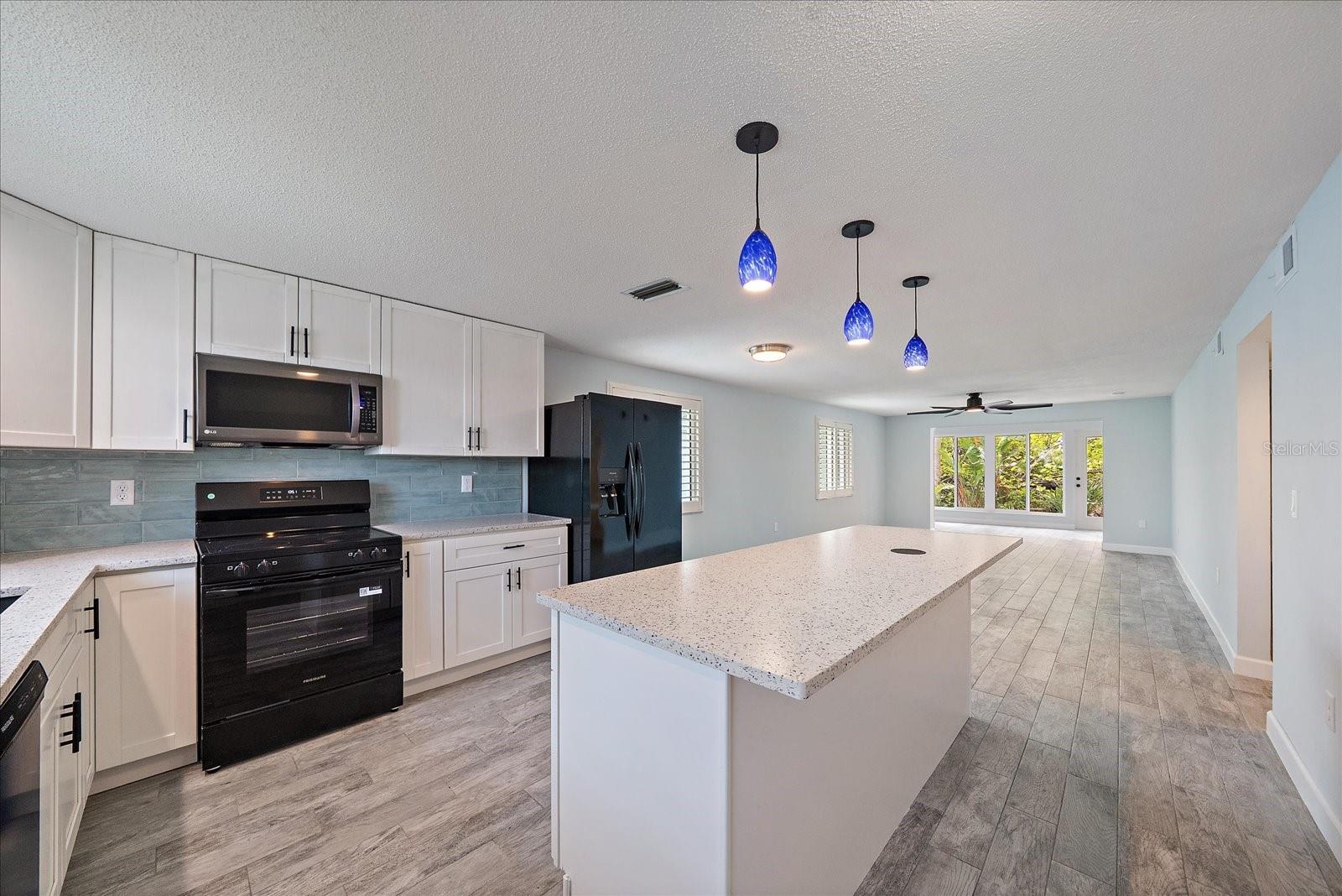730 SPANISH DR S #99, LONGBOAT KEY, FL, 34228
