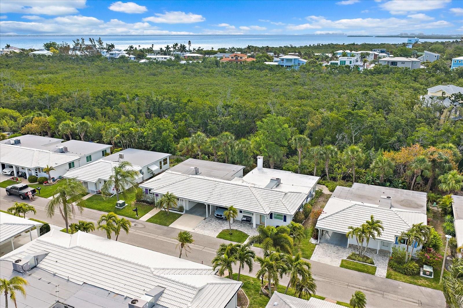 730 SPANISH DR S #99, LONGBOAT KEY, FL, 34228