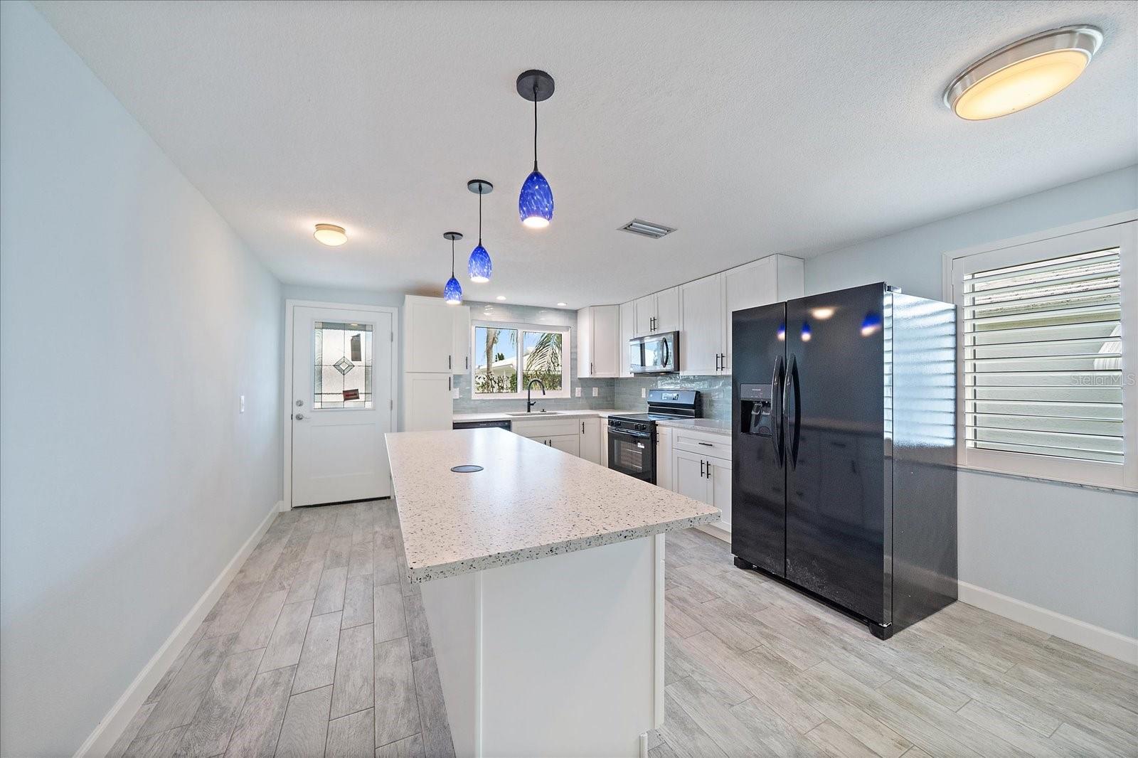 730 SPANISH DR S #99, LONGBOAT KEY, FL, 34228