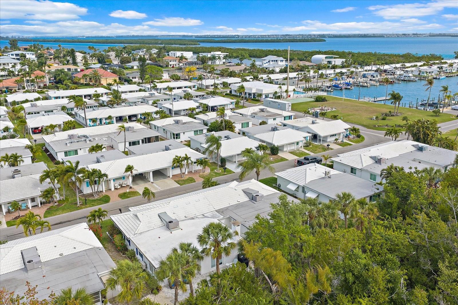730 SPANISH DR S #99, LONGBOAT KEY, FL, 34228