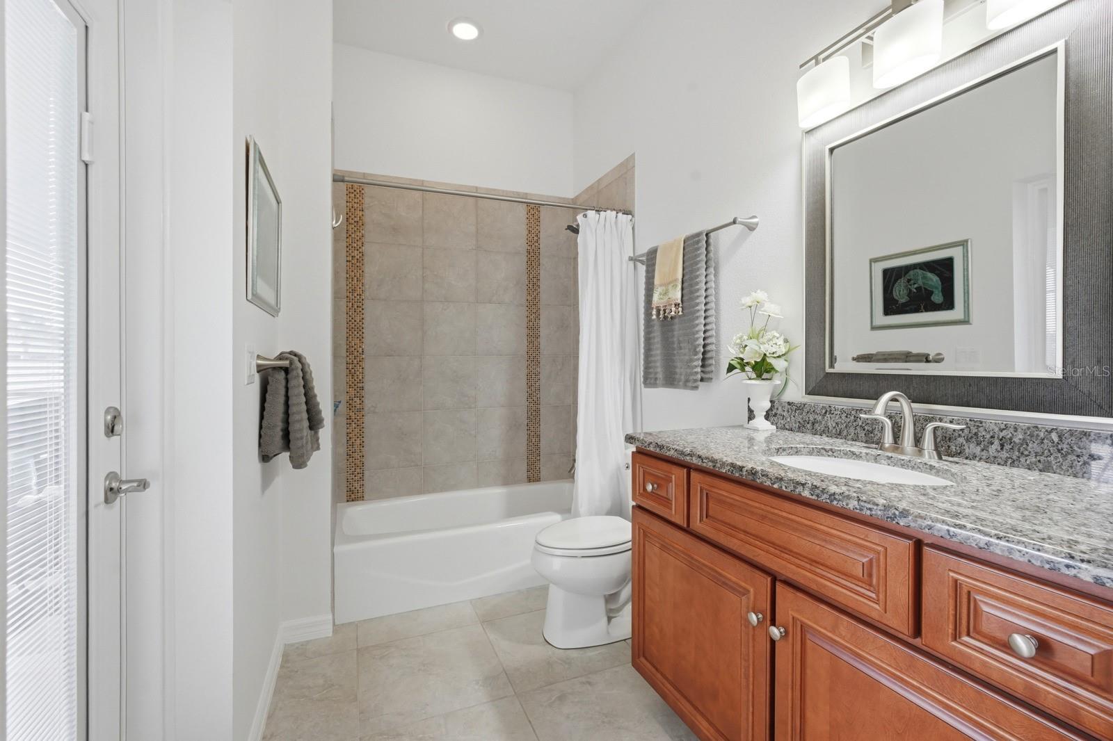 11 COTTONTON CT, PALM COAST, FL, 32137