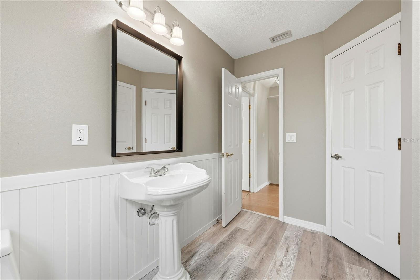 12311 N PUTNEY CT, LEESBURG, FL, 34788