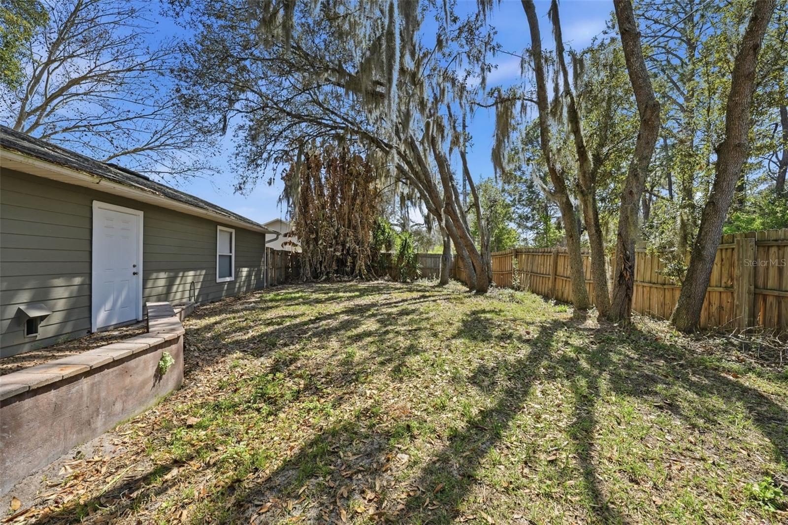 12311 N PUTNEY CT, LEESBURG, FL, 34788