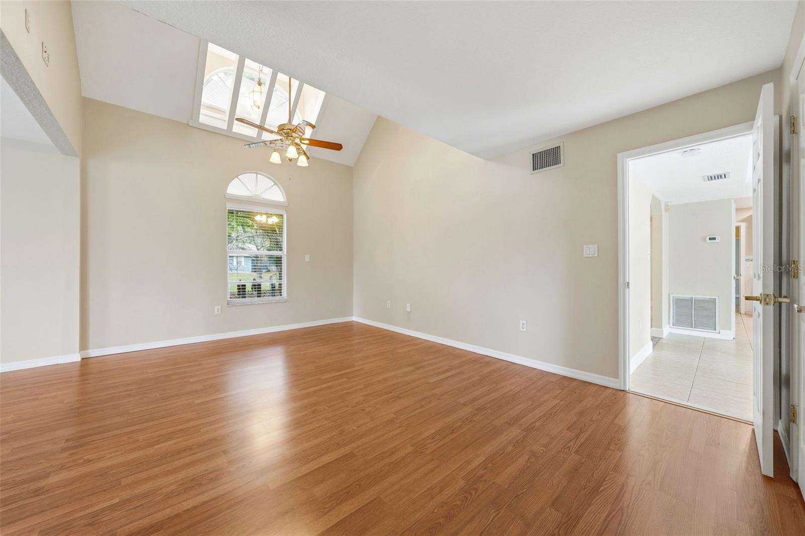 12311 N PUTNEY CT, LEESBURG, FL, 34788