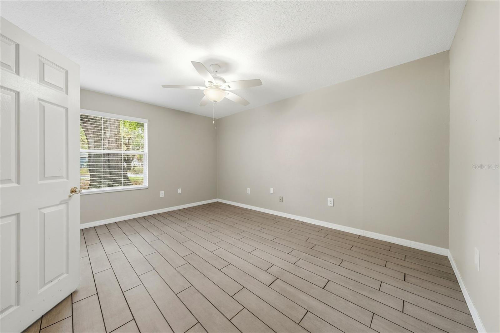 12311 N PUTNEY CT, LEESBURG, FL, 34788