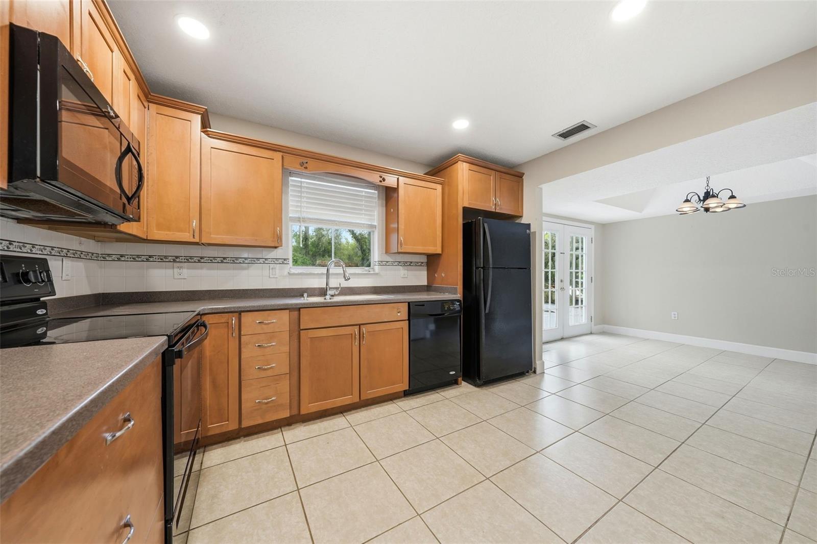 12311 N PUTNEY CT, LEESBURG, FL, 34788