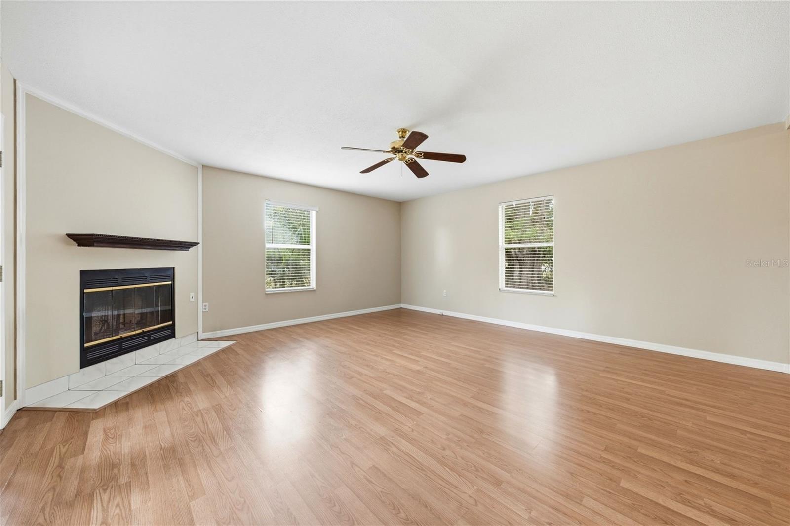 12311 N PUTNEY CT, LEESBURG, FL, 34788