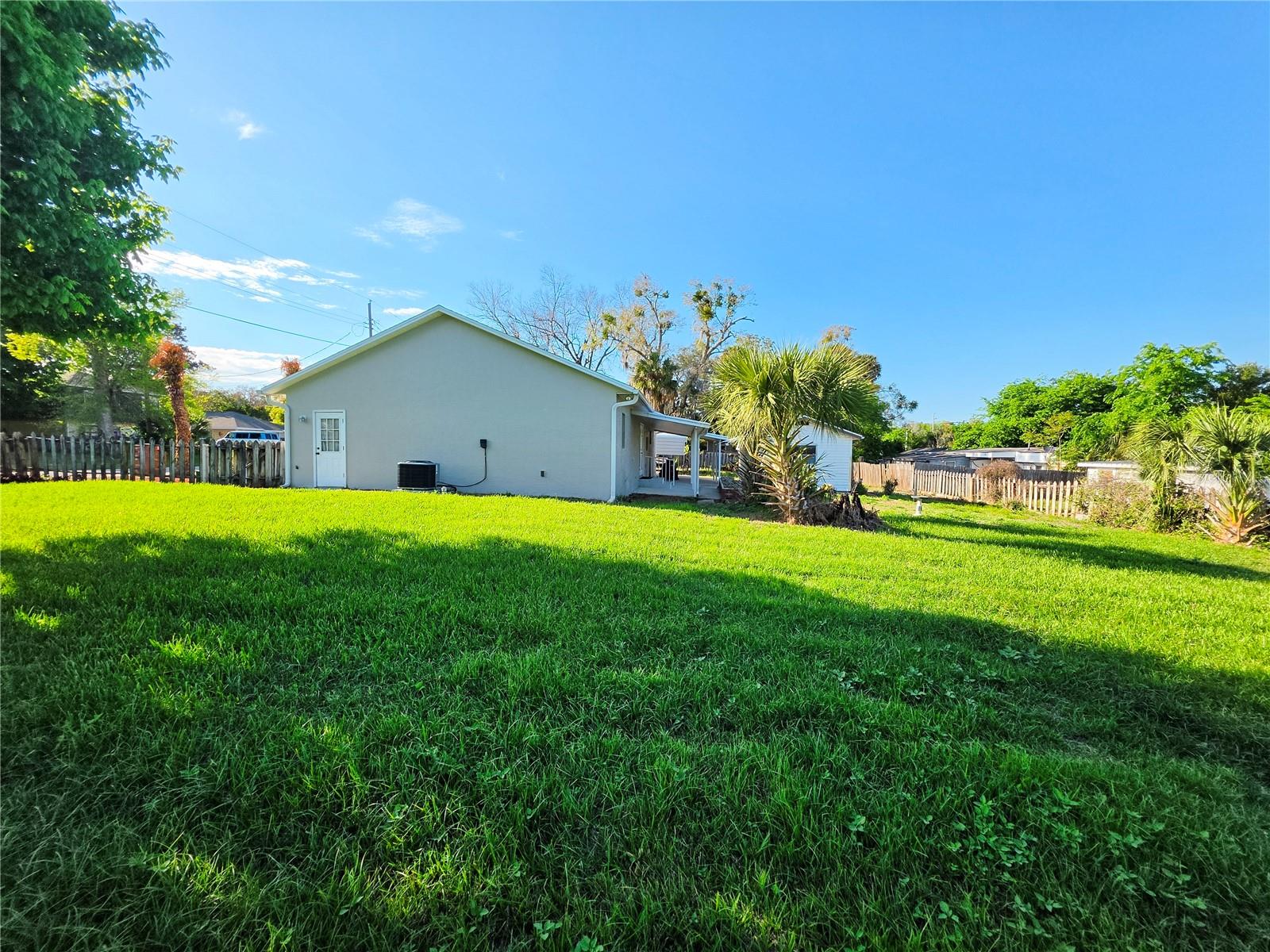 1277 GRANADA AVE, DAYTONA BEACH, FL, 32117