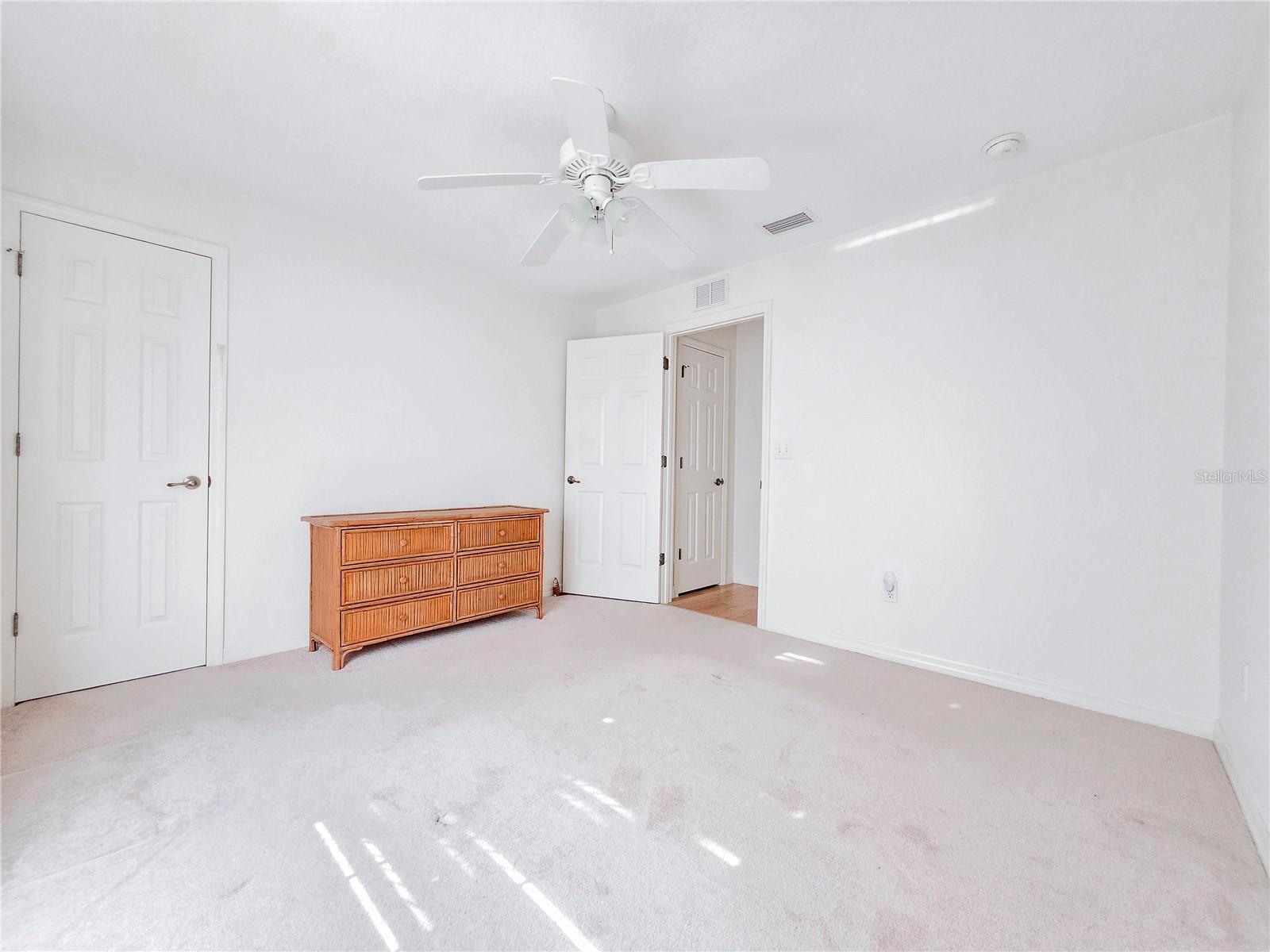 1277 GRANADA AVE, DAYTONA BEACH, FL, 32117
