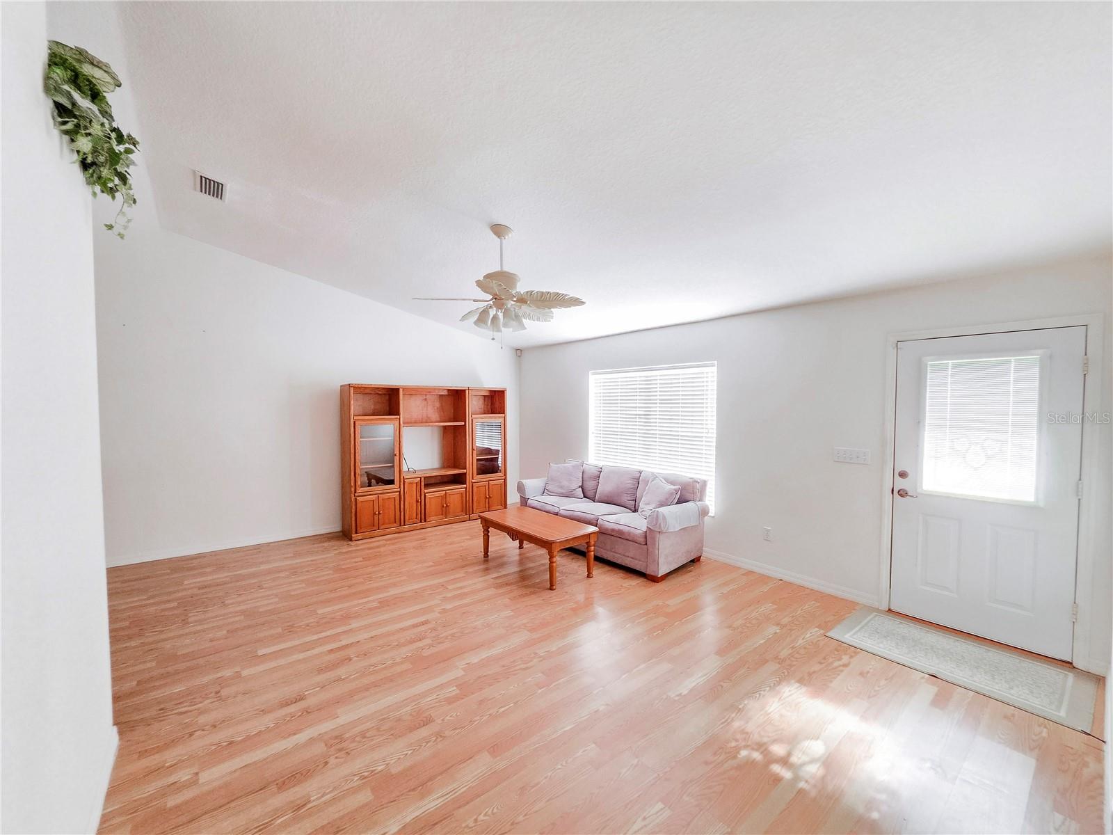 1277 GRANADA AVE, DAYTONA BEACH, FL, 32117