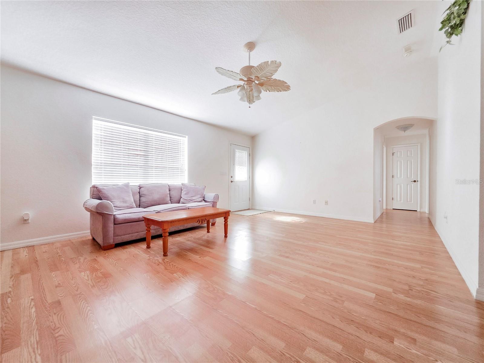 1277 GRANADA AVE, DAYTONA BEACH, FL, 32117