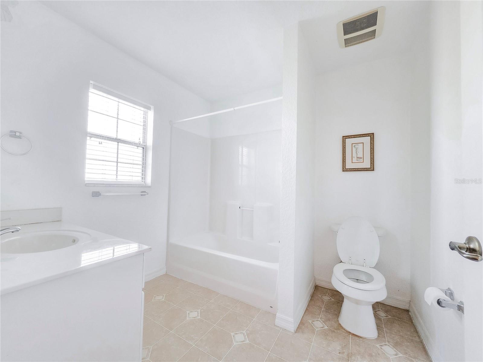 1277 GRANADA AVE, DAYTONA BEACH, FL, 32117
