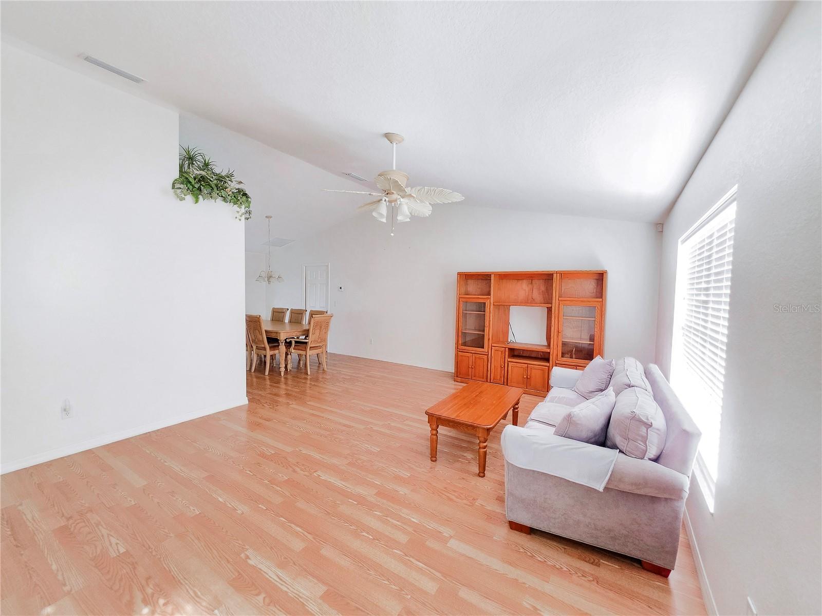 1277 GRANADA AVE, DAYTONA BEACH, FL, 32117