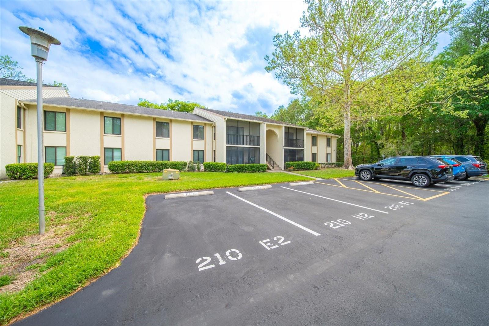 1441 PINE GLEN LN #E2, TARPON SPRINGS, FL, 34688