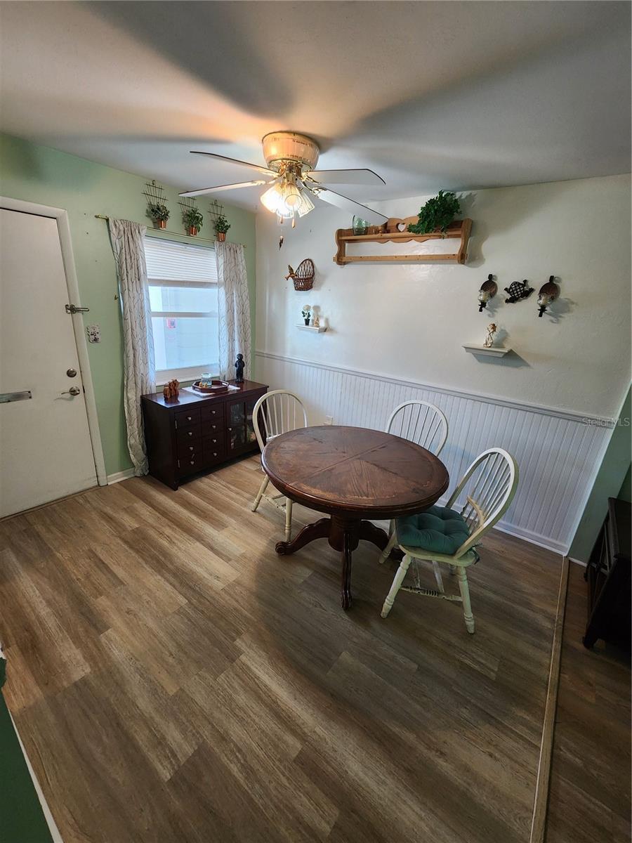 5842 WELCOME RD #J2, BRADENTON, FL, 34207