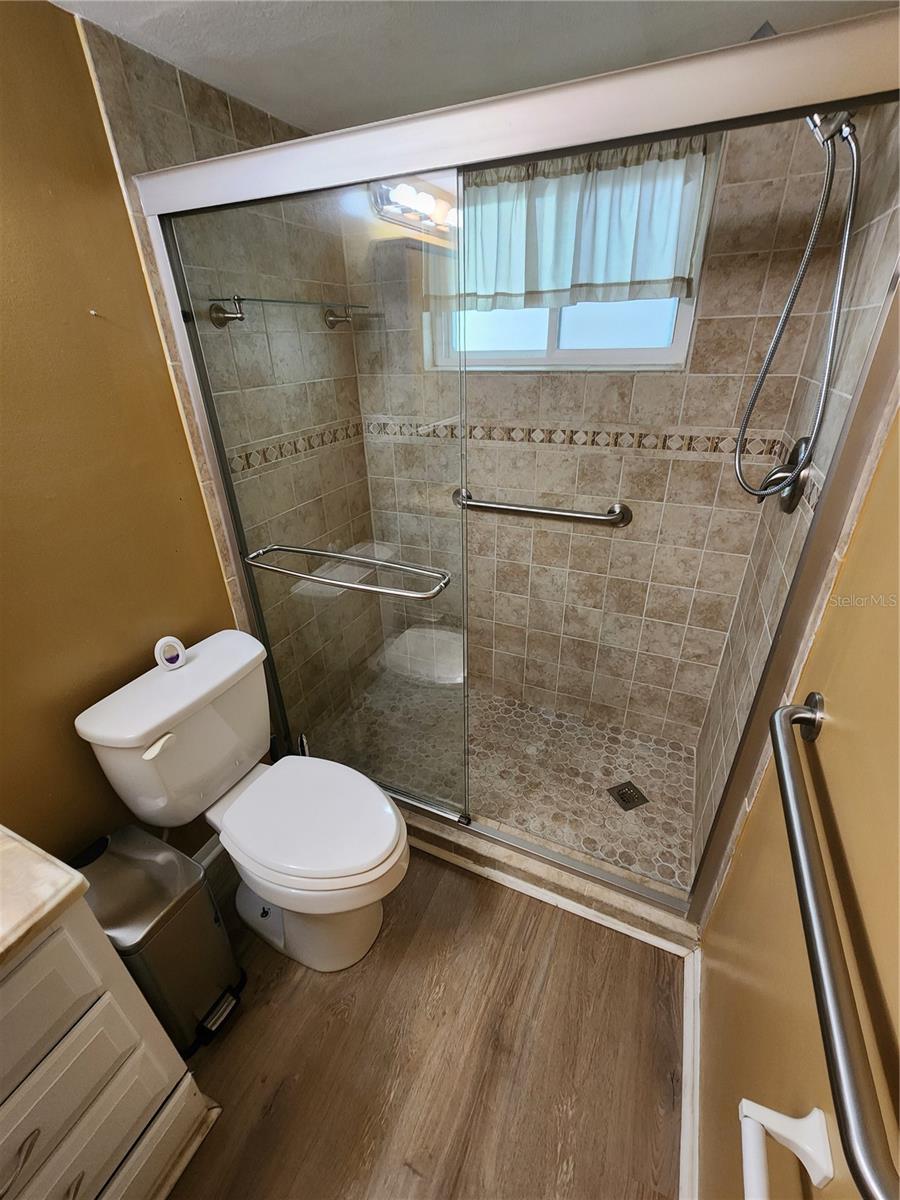 5842 WELCOME RD #J2, BRADENTON, FL, 34207