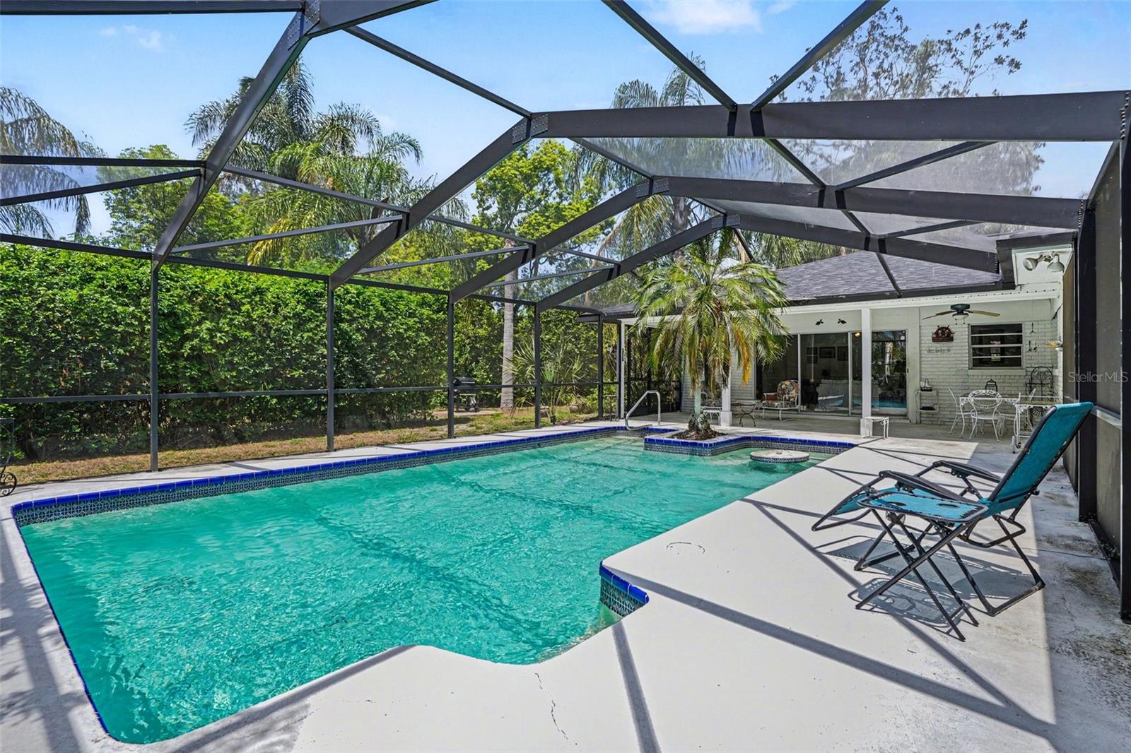 1350 ECKLES DR, TAMPA, FL, 33612