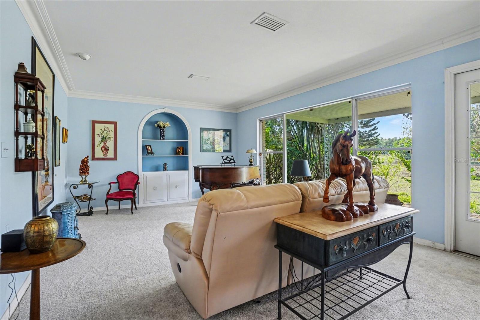 1350 ECKLES DR, TAMPA, FL, 33612