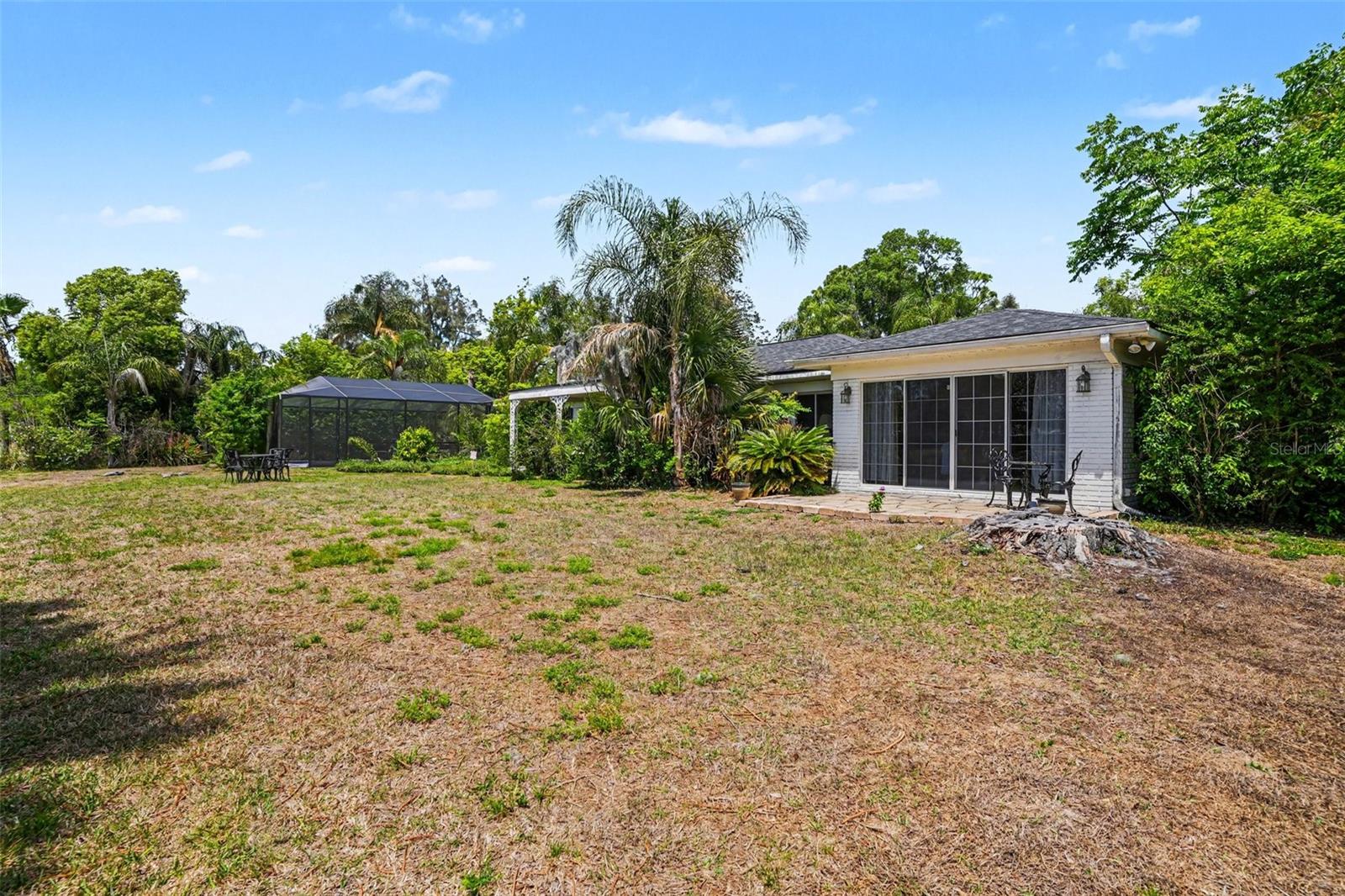 1350 ECKLES DR, TAMPA, FL, 33612