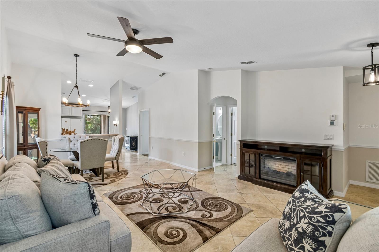 213 GRAND CANAL DR, POINCIANA, FL, 34759