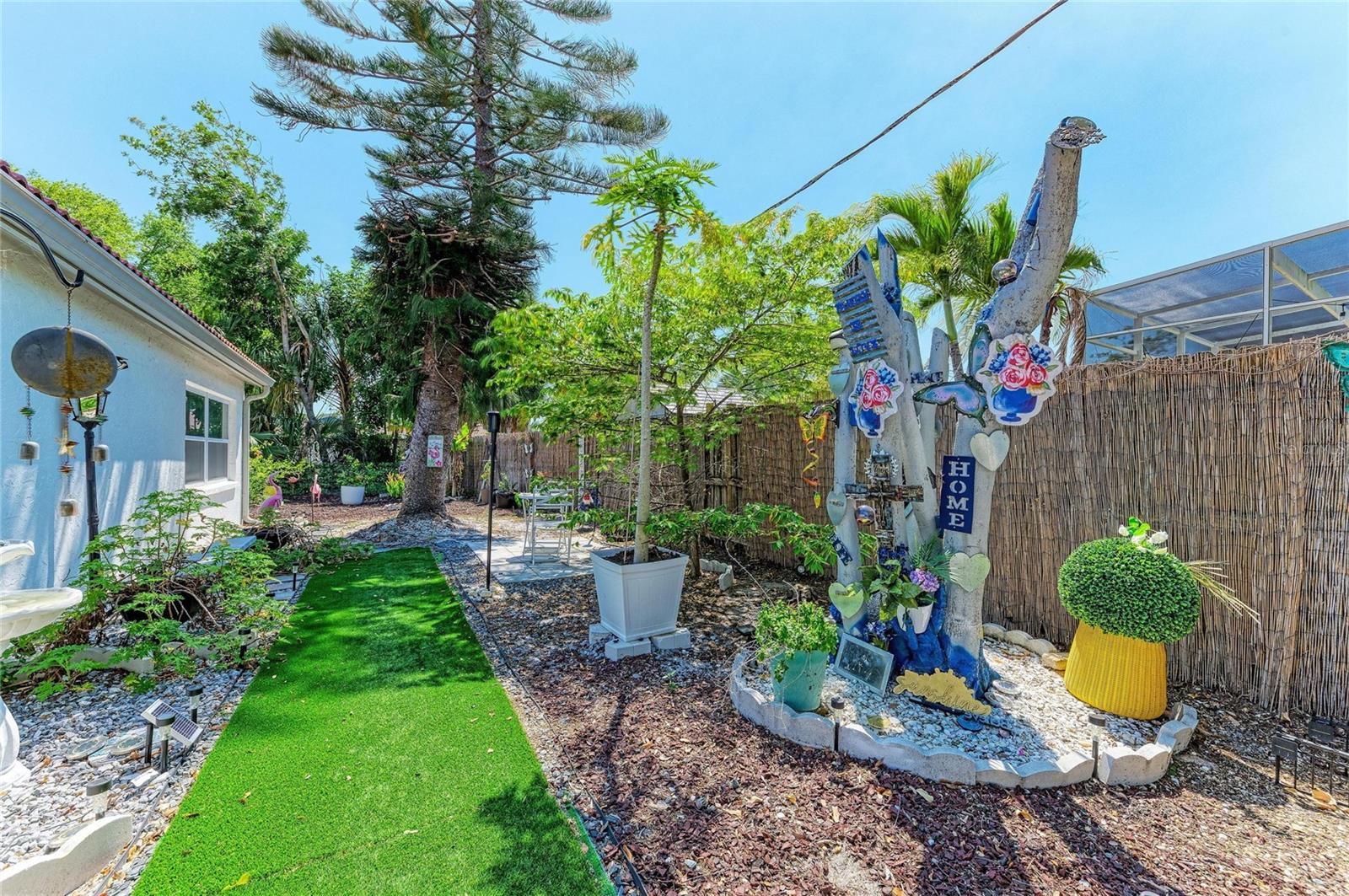 7236 LAS CASAS DR, SARASOTA, FL, 34243