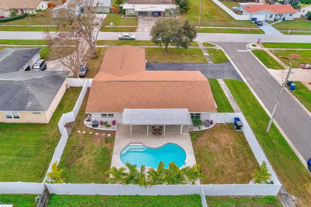 2589 SUNNY BREEZE AVE #B, LARGO, FL, 33770
