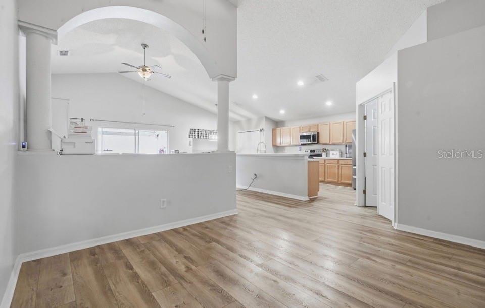 656 SWAN RANGE RD, ORANGE CITY, FL, 32763