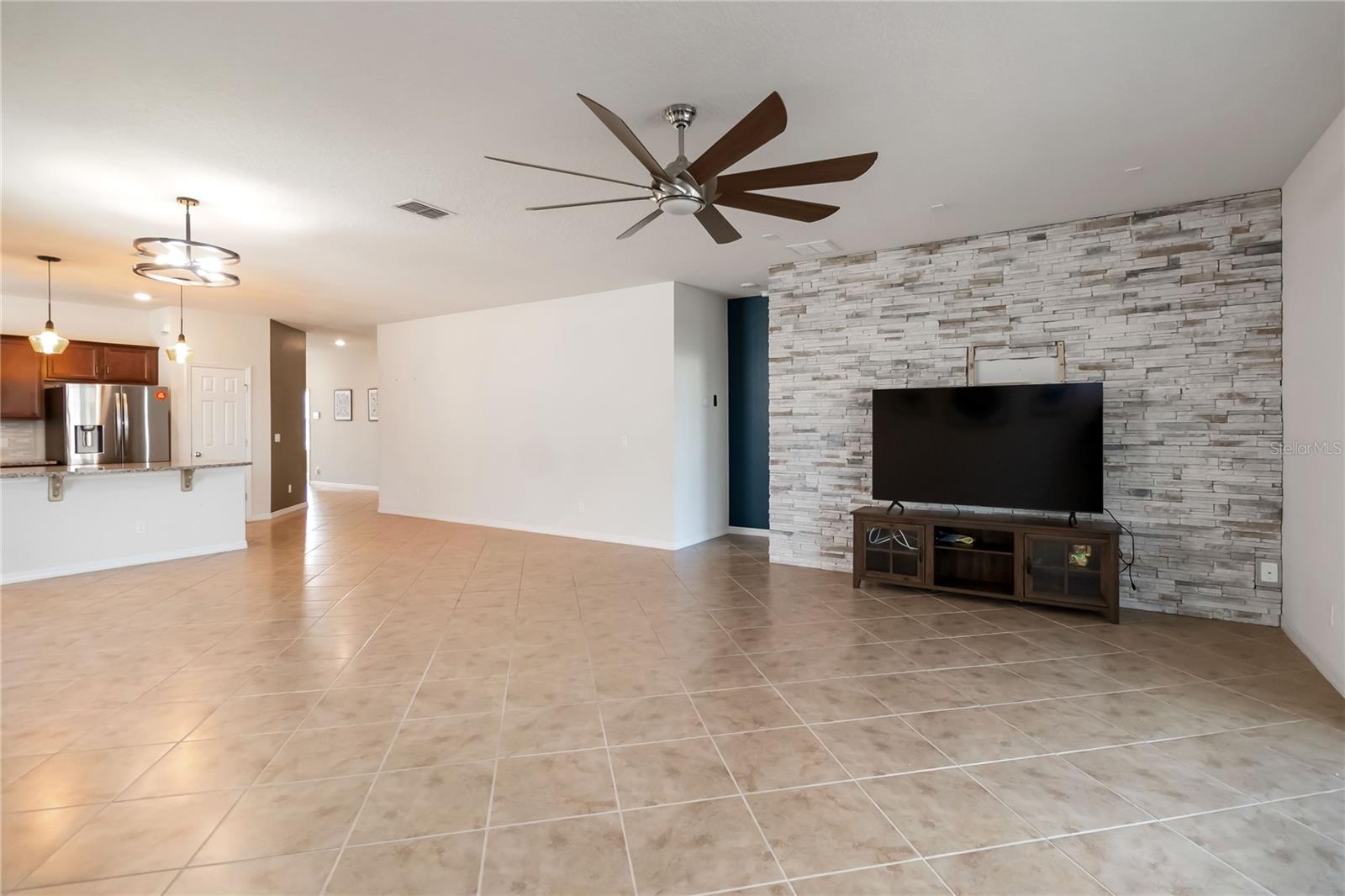 2196 BUR OAK BLVD, ST CLOUD, FL, 34771