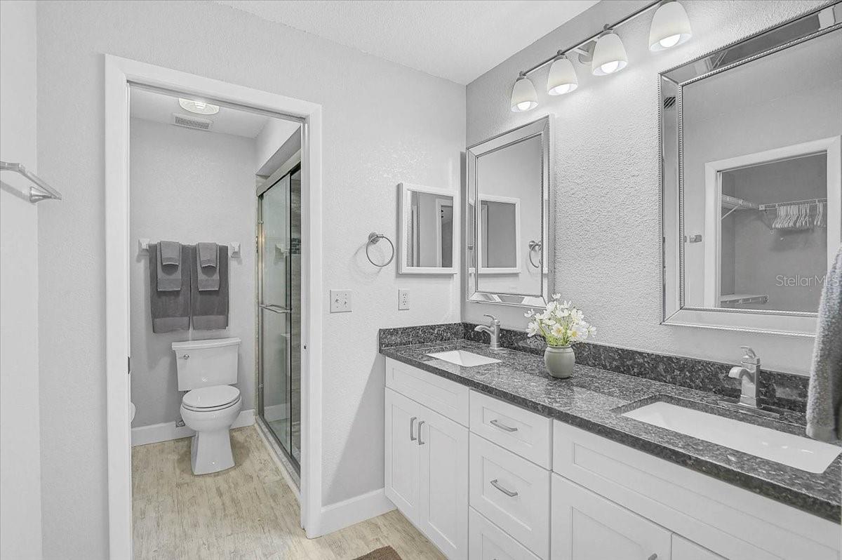 892 COUNTRY CLUB CIR #50, VENICE, FL, 34293