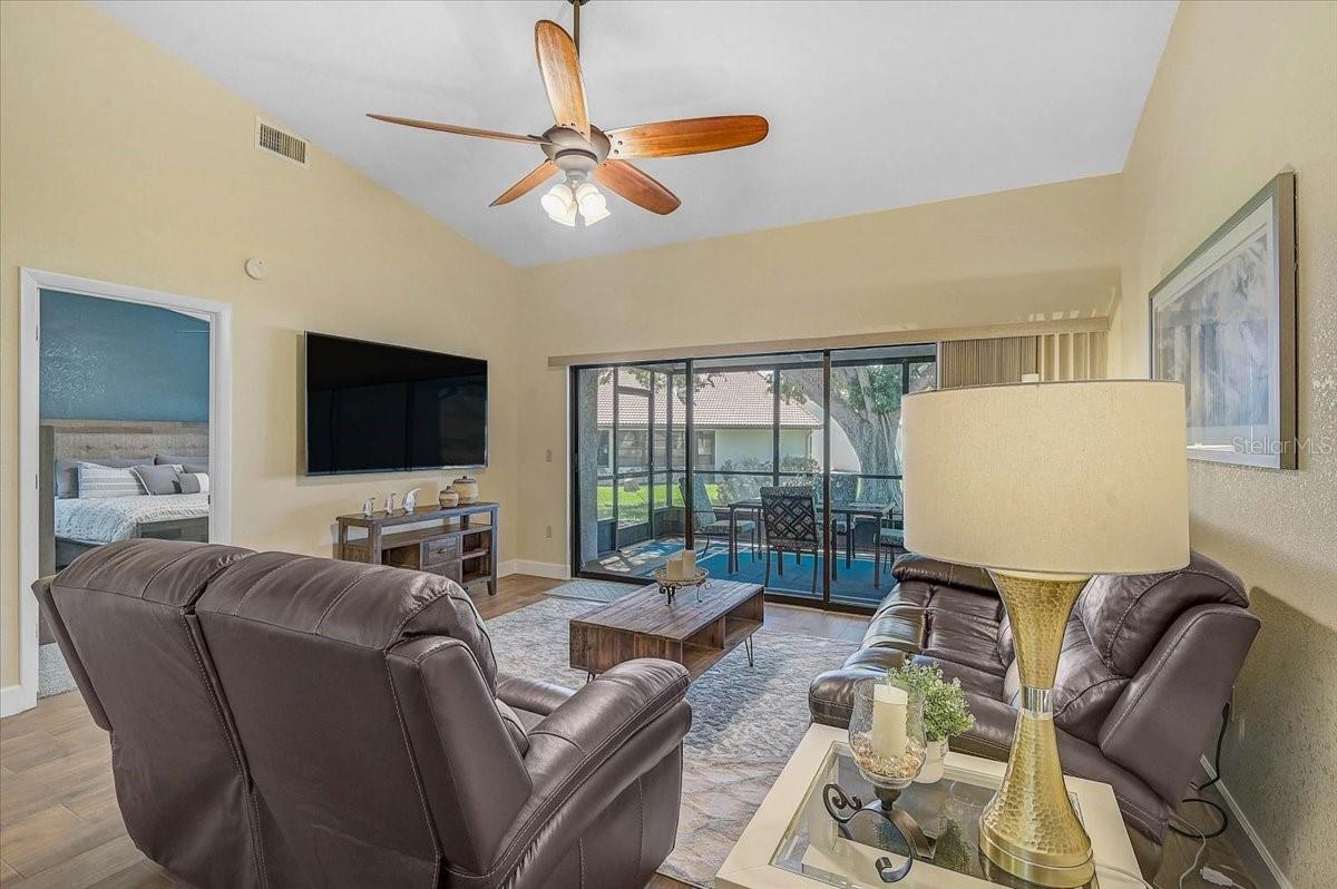 892 COUNTRY CLUB CIR #50, VENICE, FL, 34293
