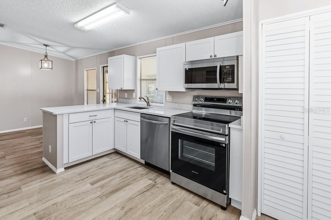 2828 SW TORONADO TRL, STUART, FL, 34997