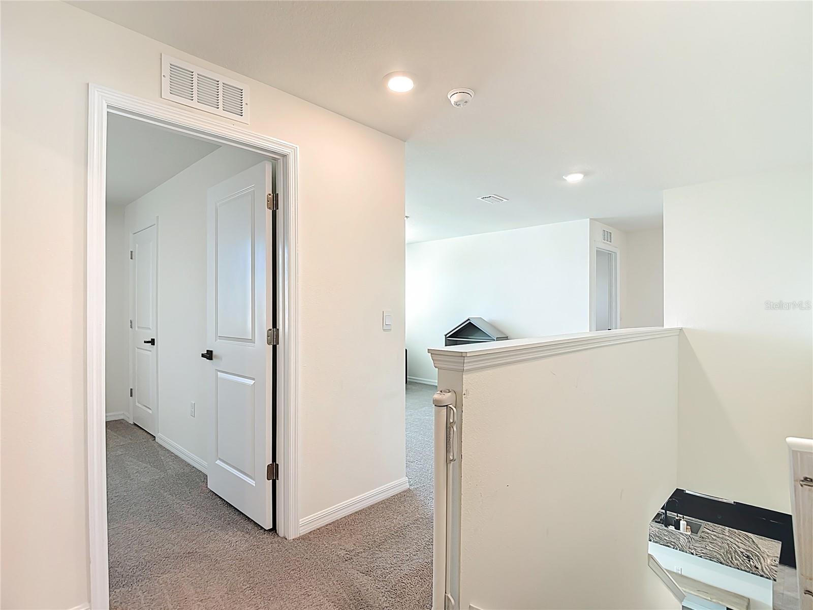 9201 SAPPHIRE CREEK PL, TEMPLE TERRACE, FL, 33637