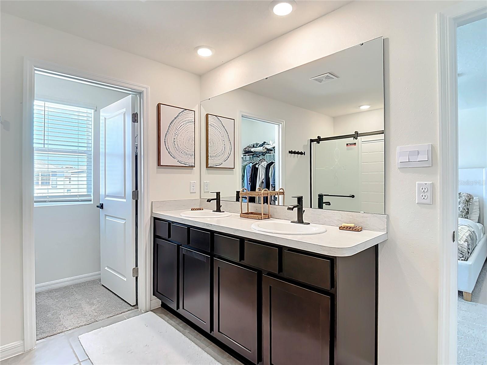 9201 SAPPHIRE CREEK PL, TEMPLE TERRACE, FL, 33637