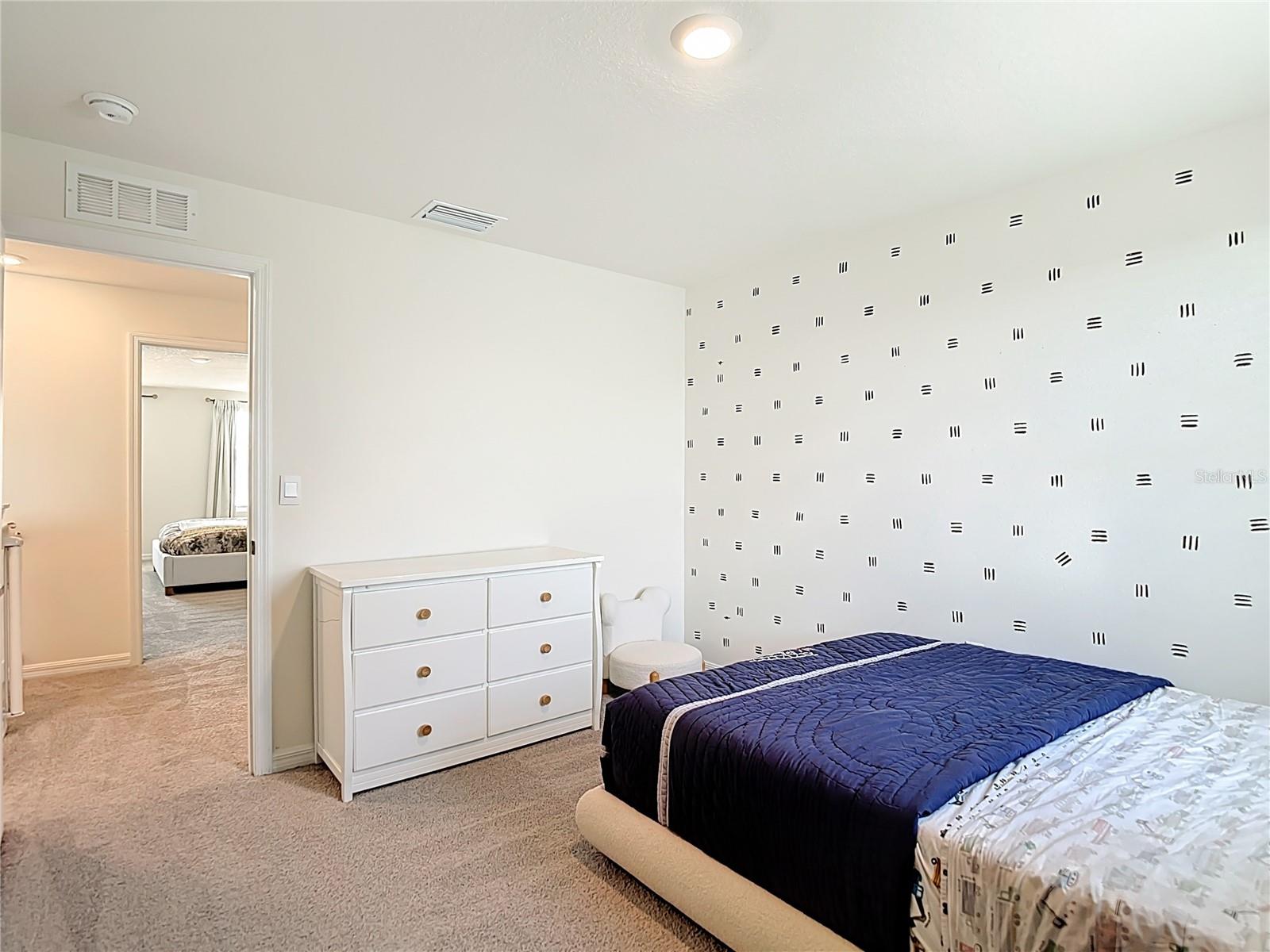 9201 SAPPHIRE CREEK PL, TEMPLE TERRACE, FL, 33637
