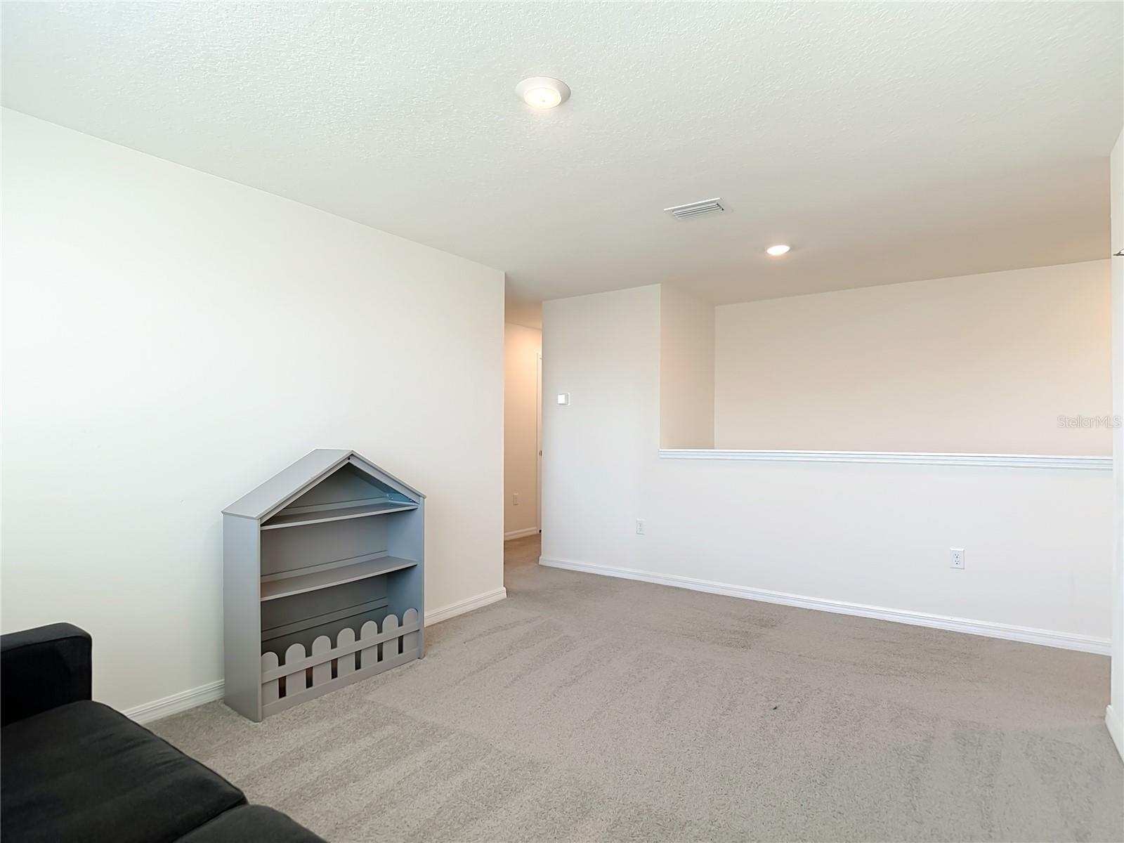9201 SAPPHIRE CREEK PL, TEMPLE TERRACE, FL, 33637