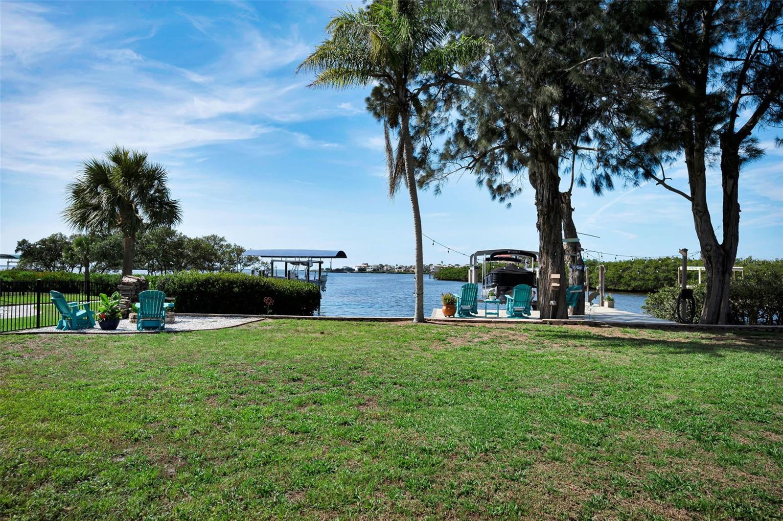 1626 SEA BREEZE DR, TARPON SPRINGS, FL, 34689