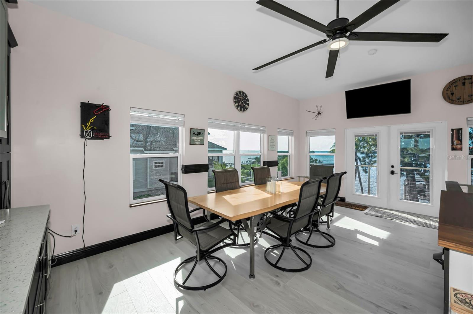 1626 SEA BREEZE DR, TARPON SPRINGS, FL, 34689