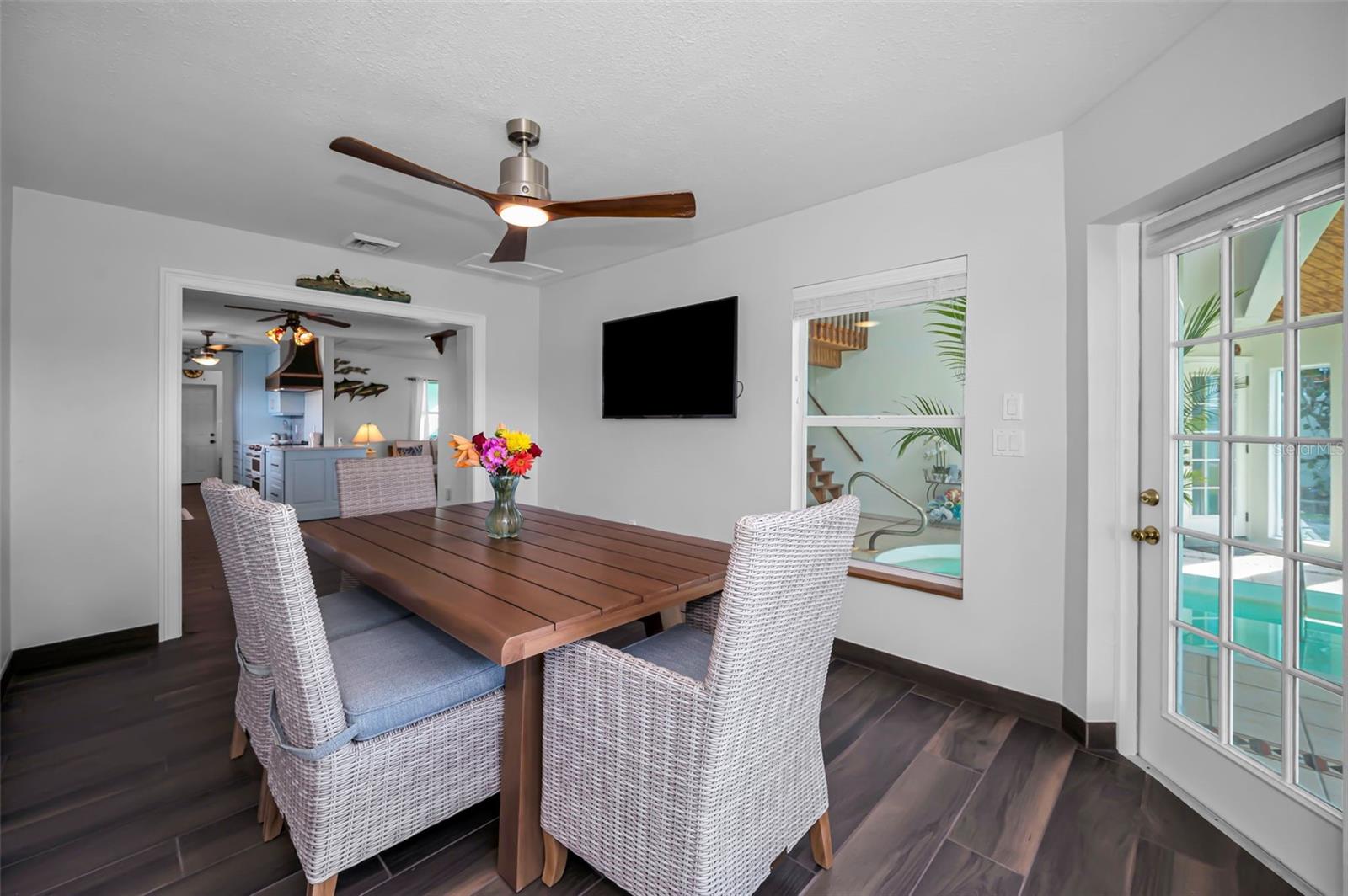 1626 SEA BREEZE DR, TARPON SPRINGS, FL, 34689