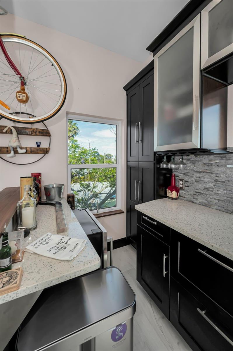 1626 SEA BREEZE DR, TARPON SPRINGS, FL, 34689