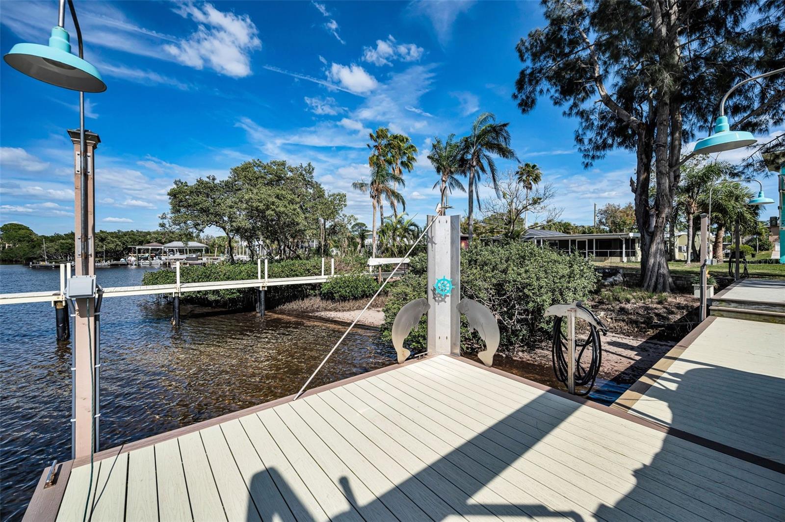 1626 SEA BREEZE DR, TARPON SPRINGS, FL, 34689