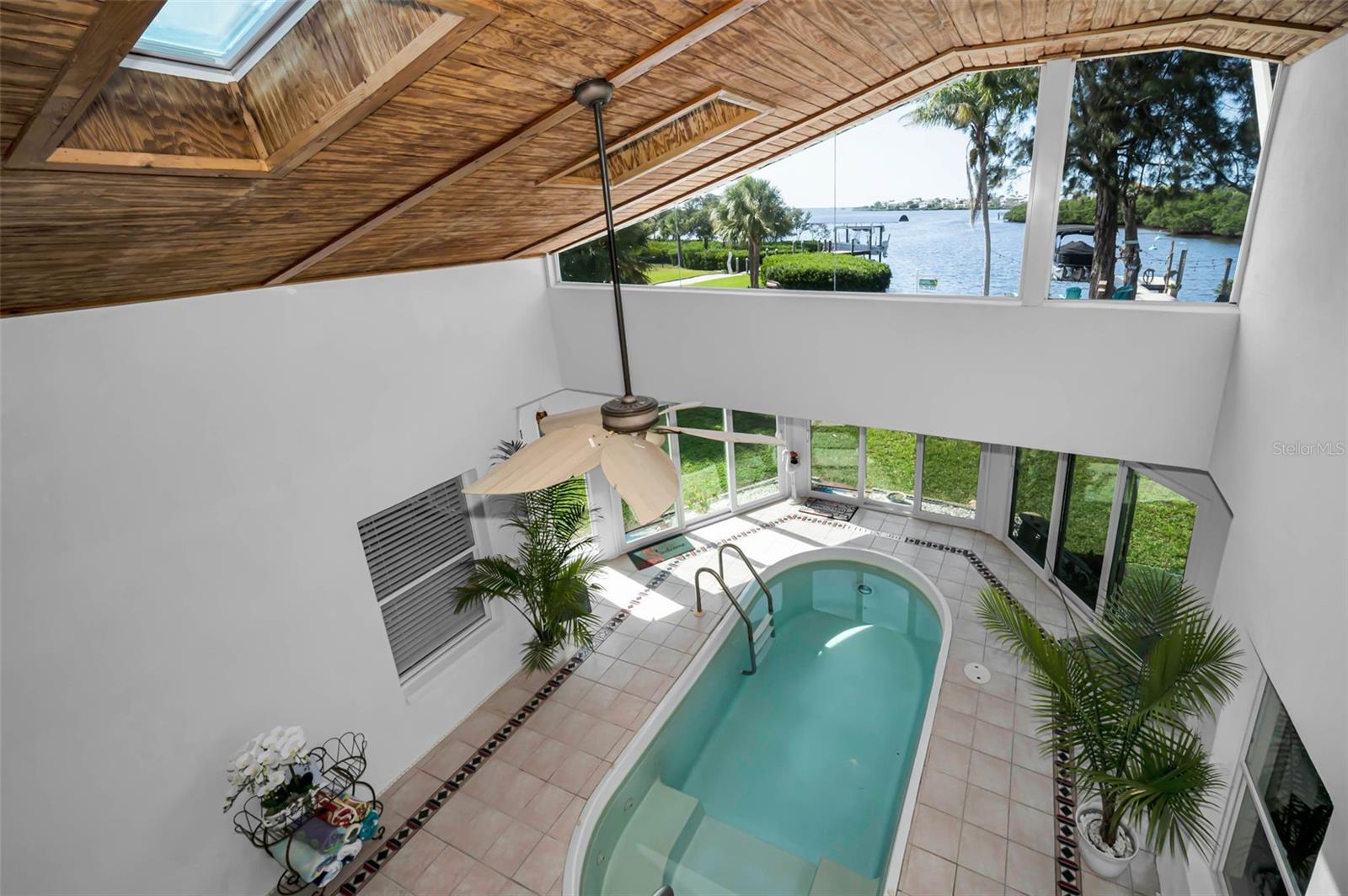 1626 SEA BREEZE DR, TARPON SPRINGS, FL, 34689